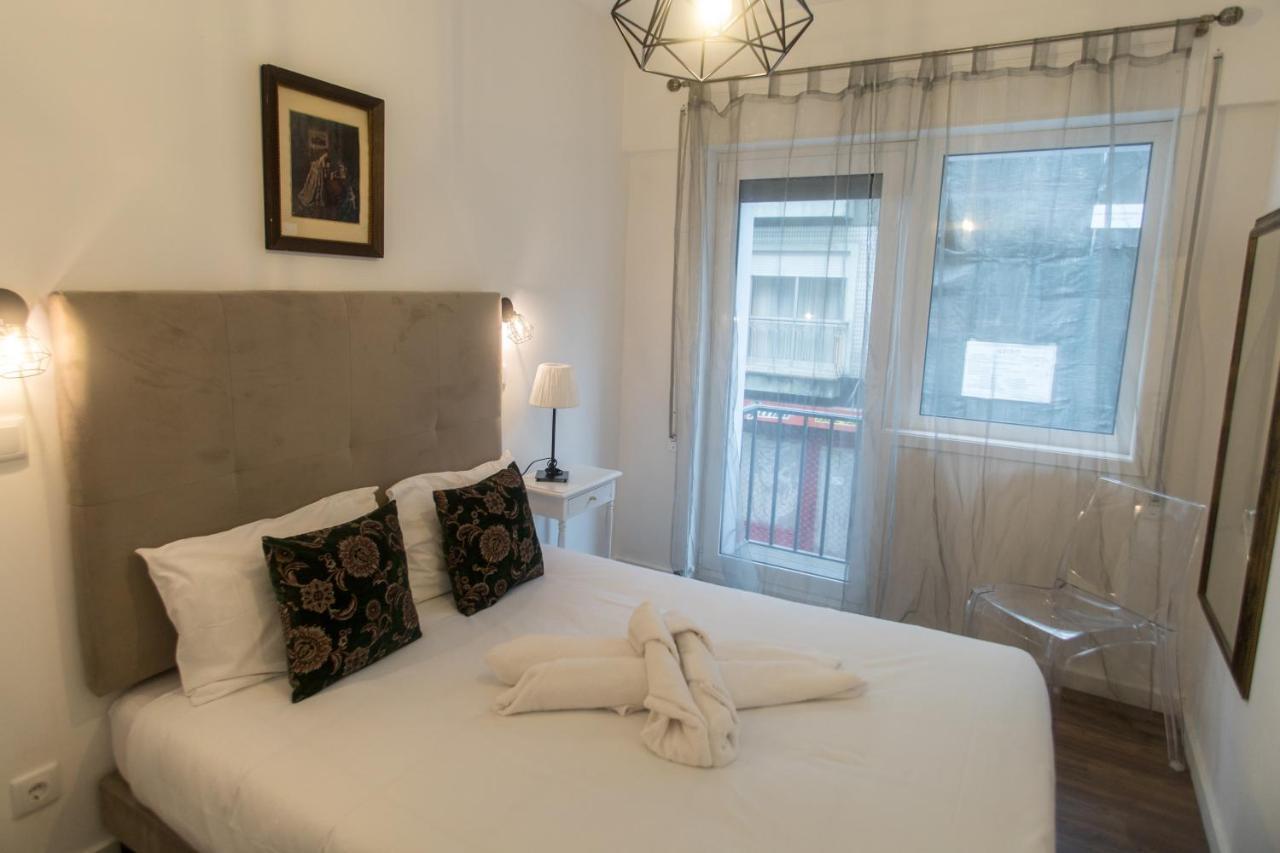 Almada Studios & Suites Porto Bagian luar foto