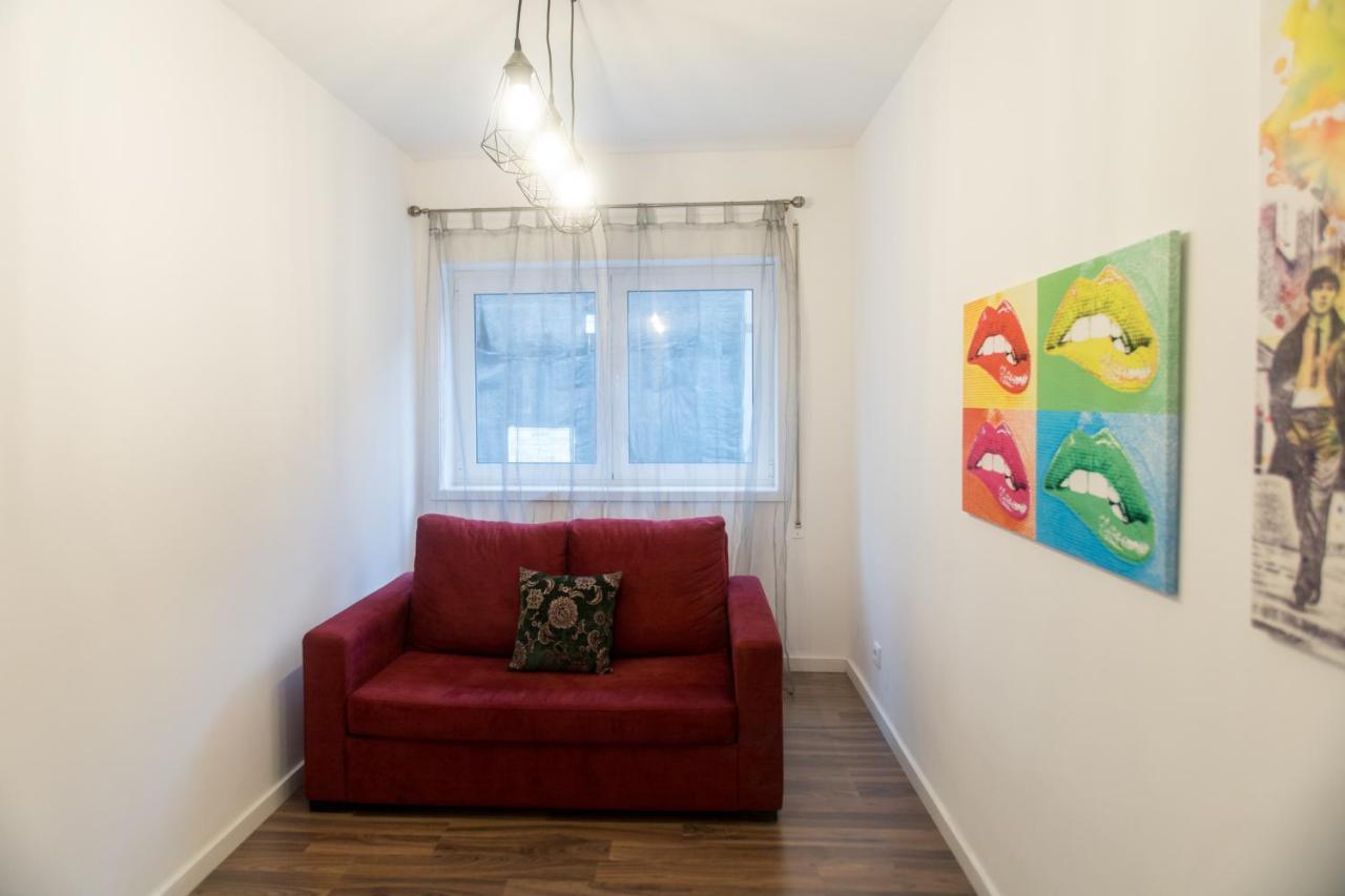 Almada Studios & Suites Porto Bagian luar foto