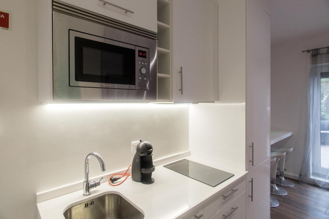 Almada Studios & Suites Porto Bagian luar foto